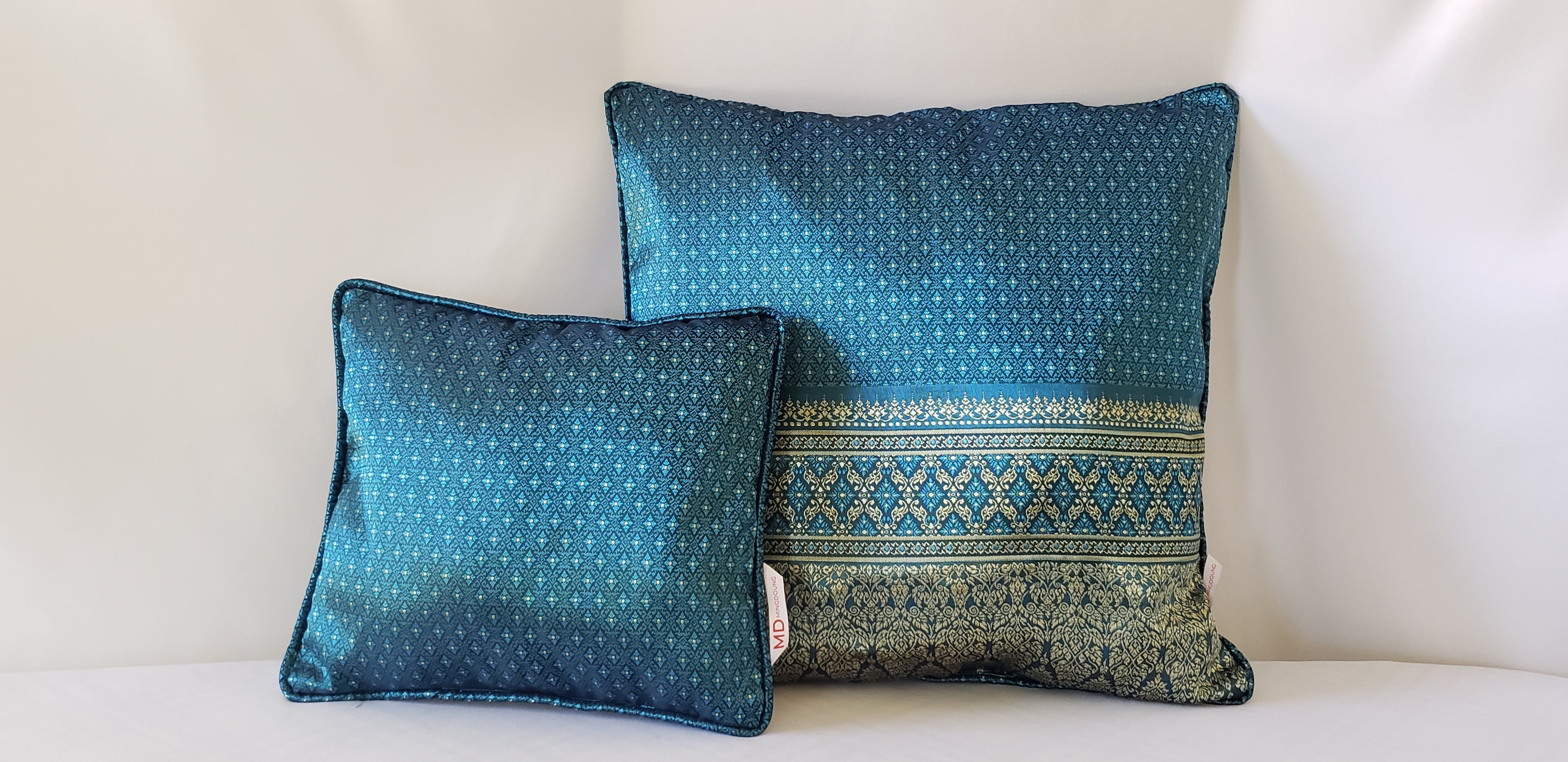 Jacquard 2-Piece Set Pillows
